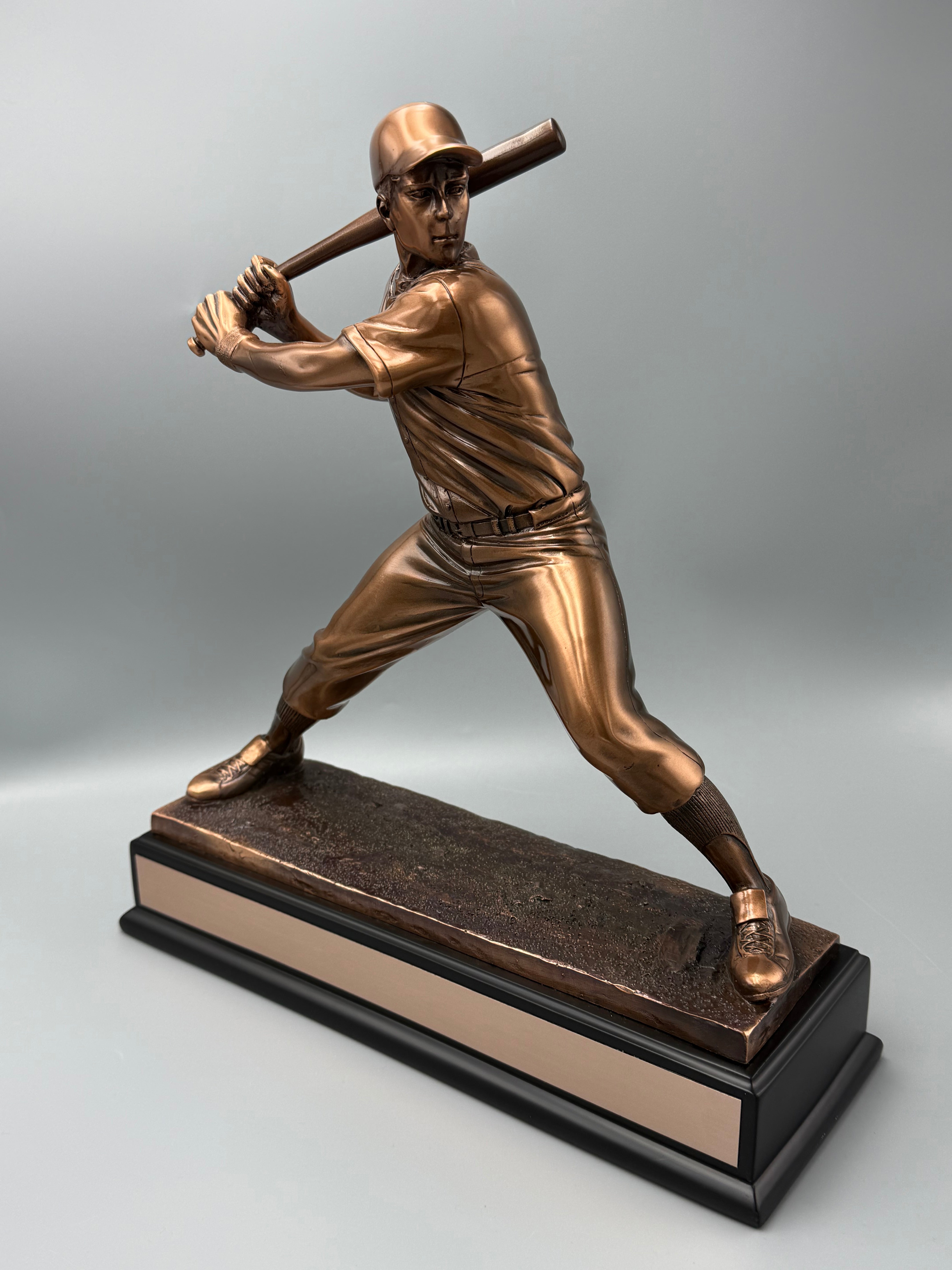 Gallery Resin Antique Gold Batter